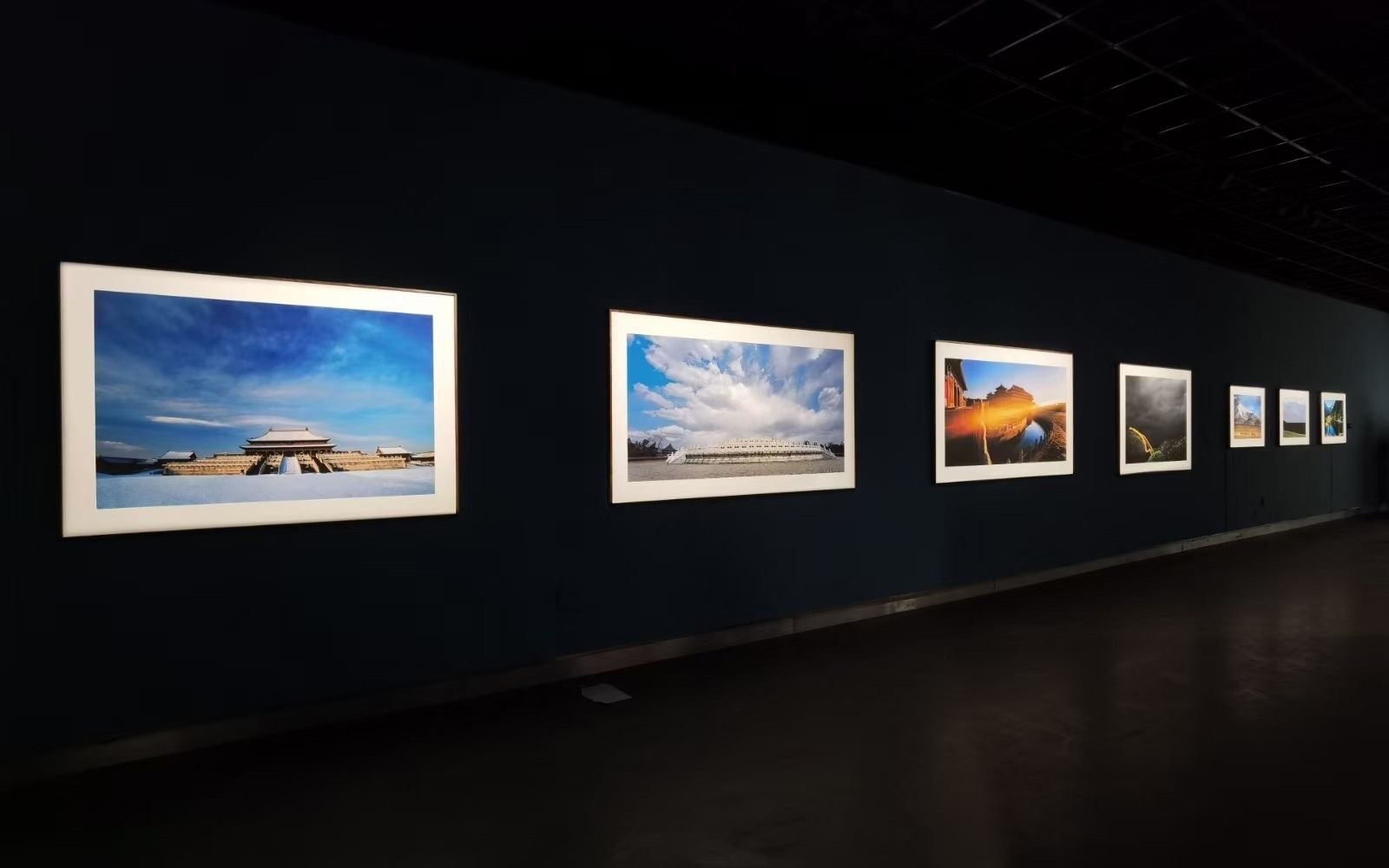 Konturenstrahler mit Framing-Technologie f�r Galerien und Museen