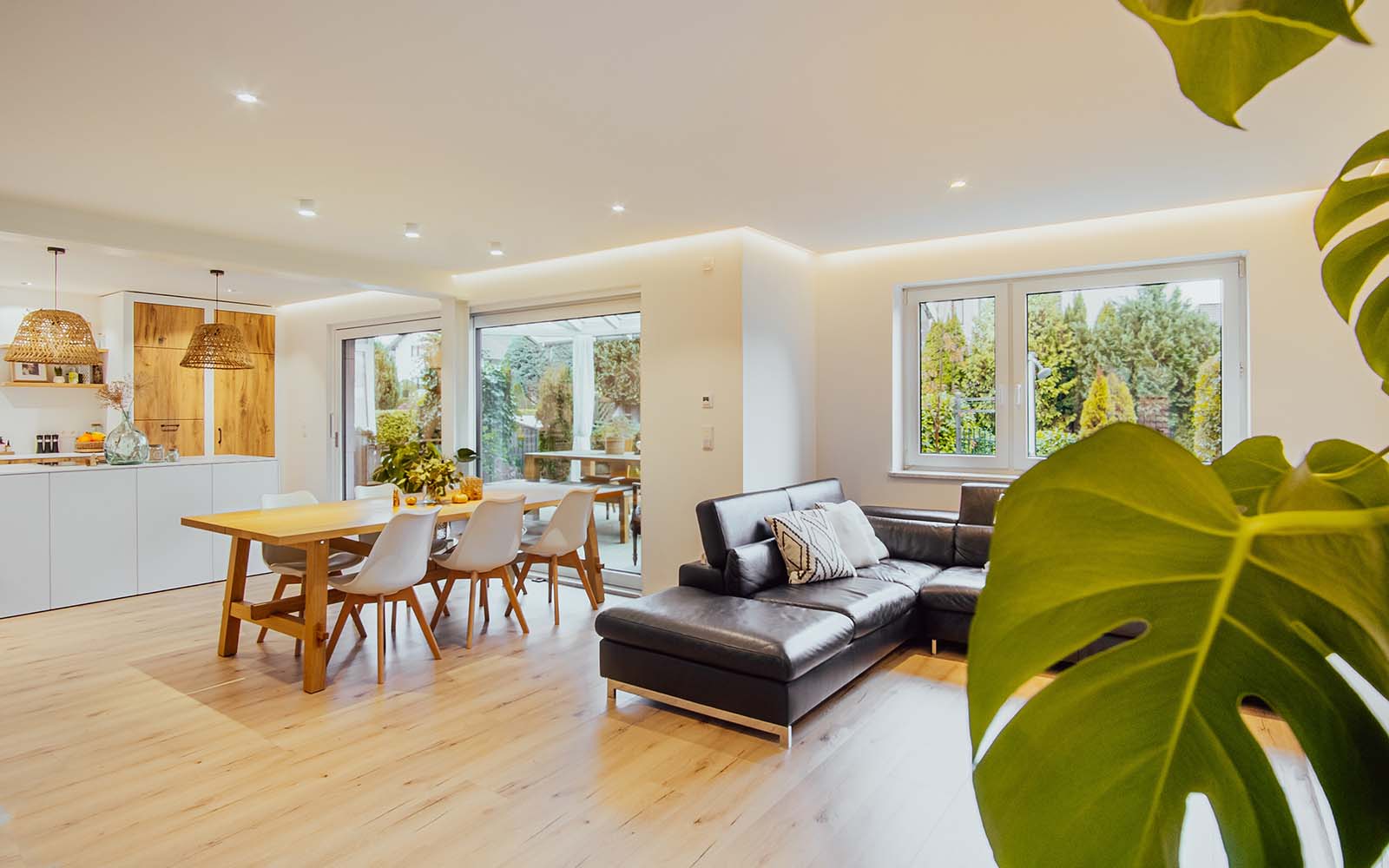 Indirekte LED Beleuchtung f�r moderne R�ume