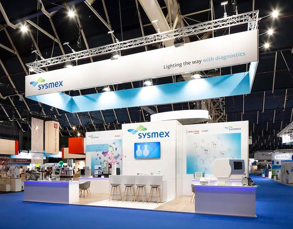 LED Messebeleuchtung f�r Messestand Display und Produktpr�sentation